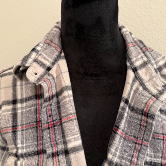 Eddie Bauer Women SZ M Cotton Plaid Button up - Picture 3 of 8